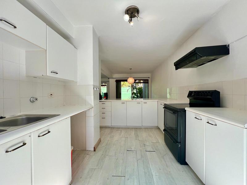 3 Bedroom Property for Sale in Beach Estate Western Cape